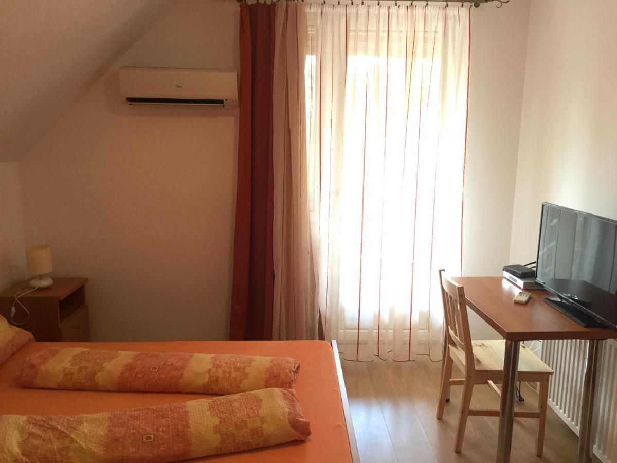 Bed and Breakfast Hableany Etterem, Pizzeria Es Vendeghaz Balatonmáriafürdő Exteriér fotografie
