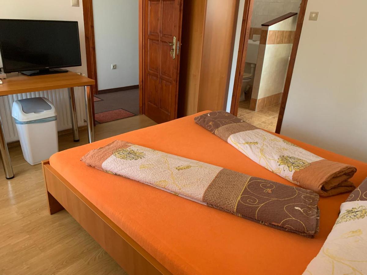 Bed and Breakfast Hableany Etterem, Pizzeria Es Vendeghaz Balatonmáriafürdő Exteriér fotografie